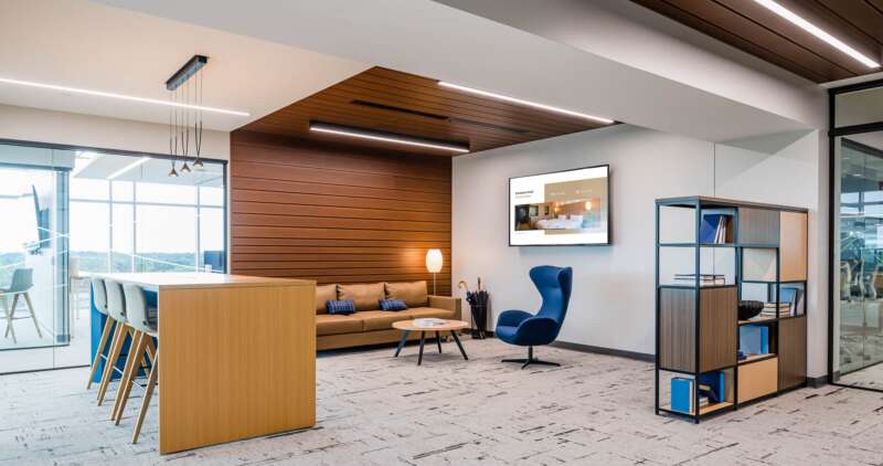 Retail & Hospitality